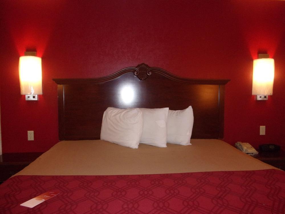Econo Lodge Kent Eksteriør bilde