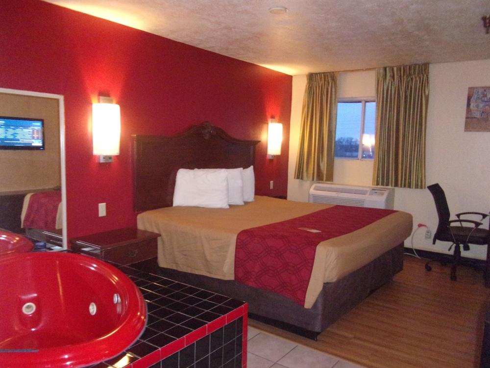 Econo Lodge Kent Eksteriør bilde