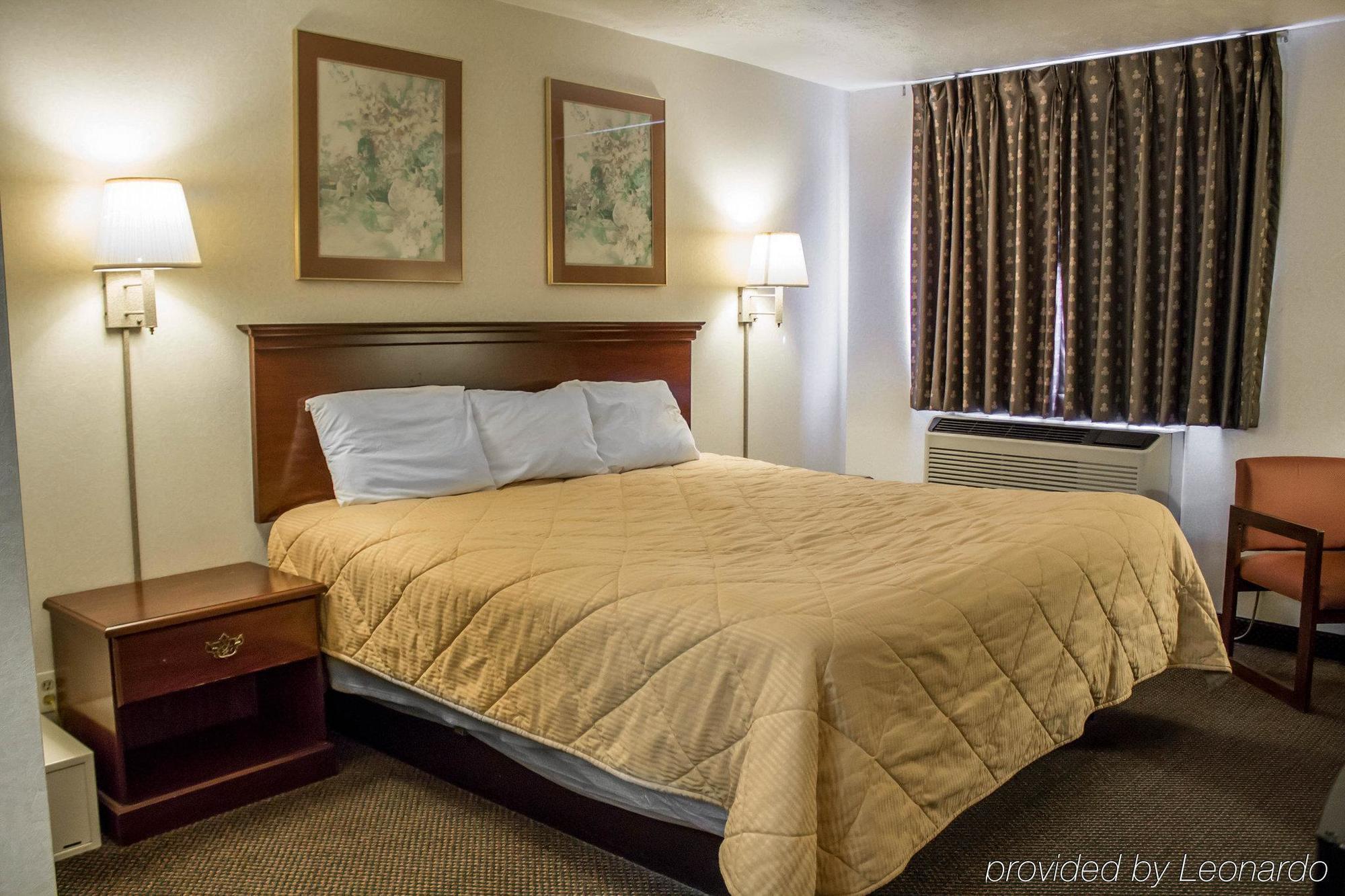 Econo Lodge Kent Eksteriør bilde