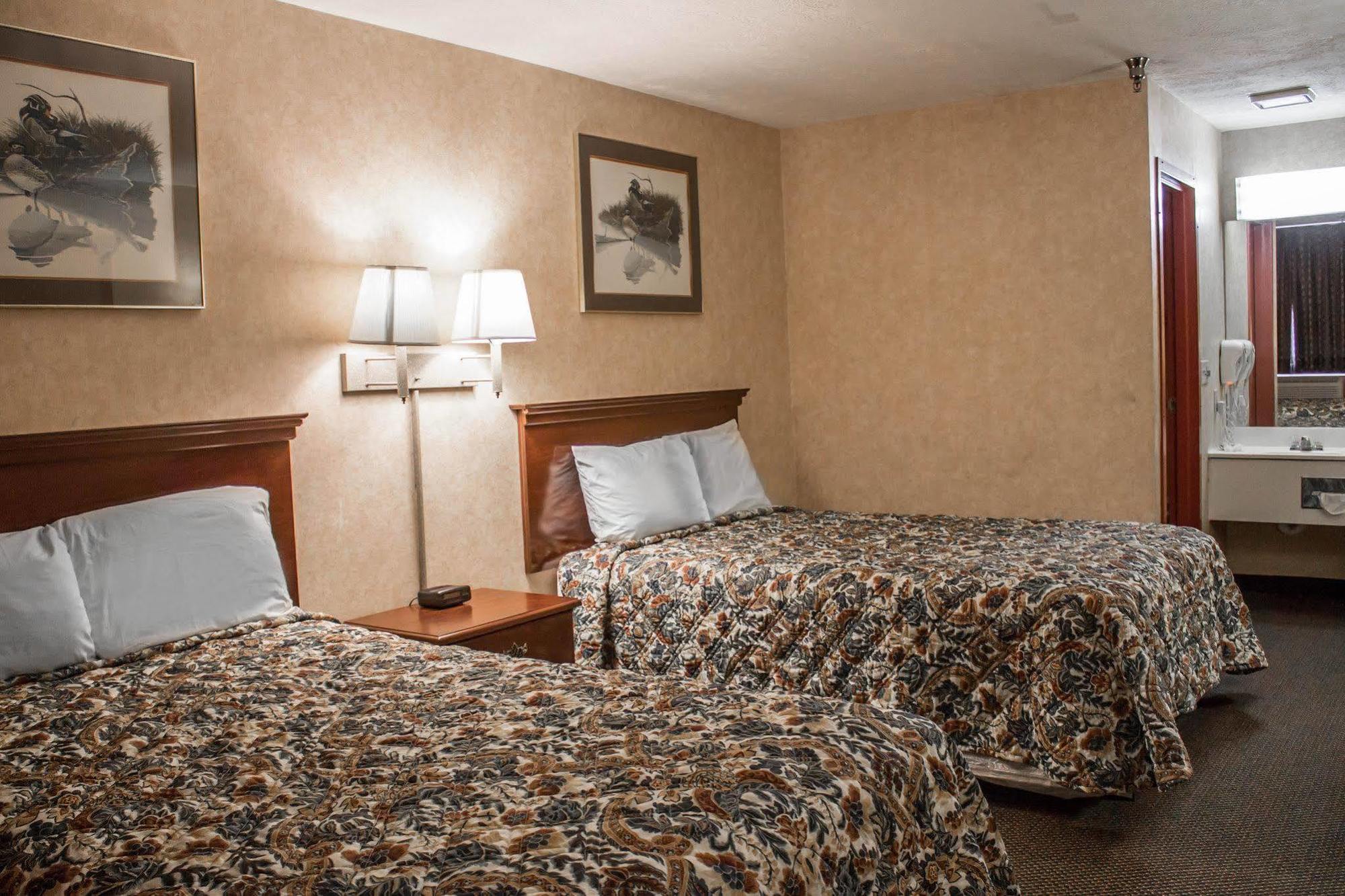 Econo Lodge Kent Eksteriør bilde